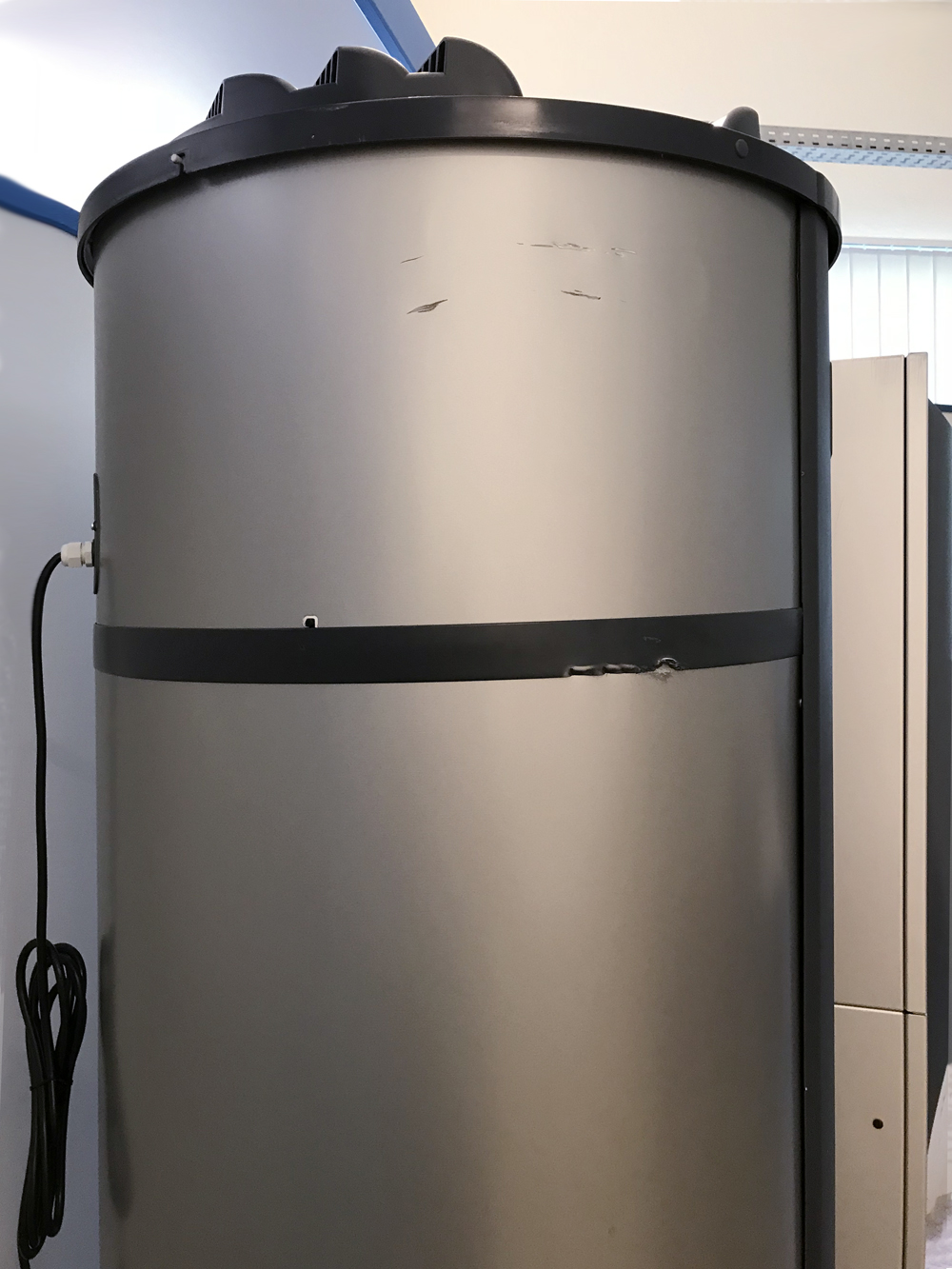 AlphaInnotec Brauchwasserpumpe 303 S Gebrauchsspuren