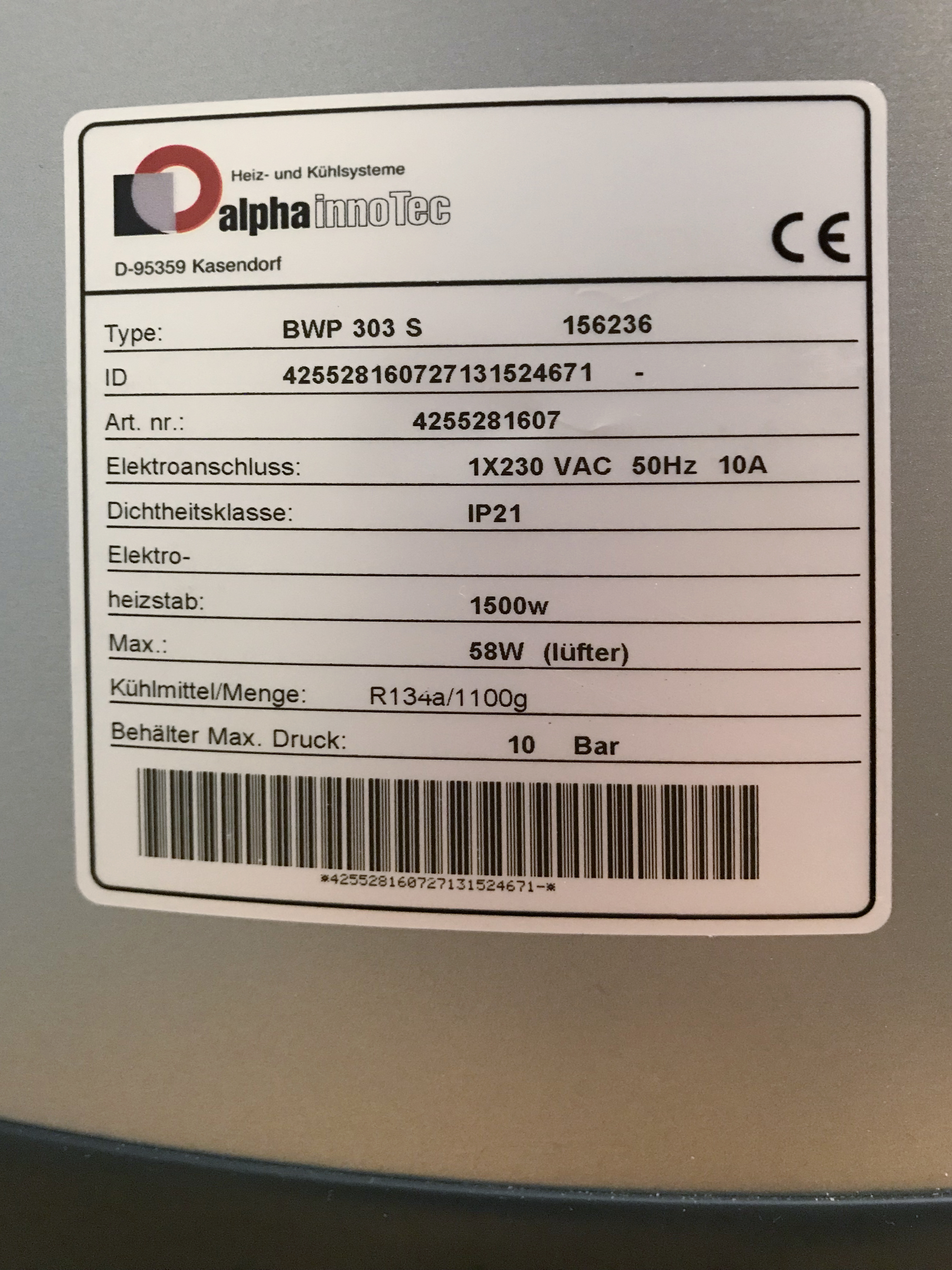 AlphaInnotec Brauchwasserpumpe 303 S Typenschild